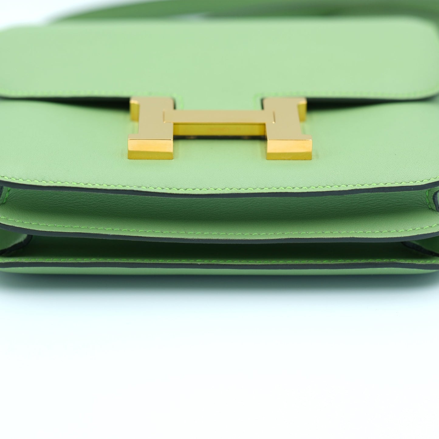 Hermes Constance 18 Mini III Mirror Vert Criquet Swift with Gold Hardware