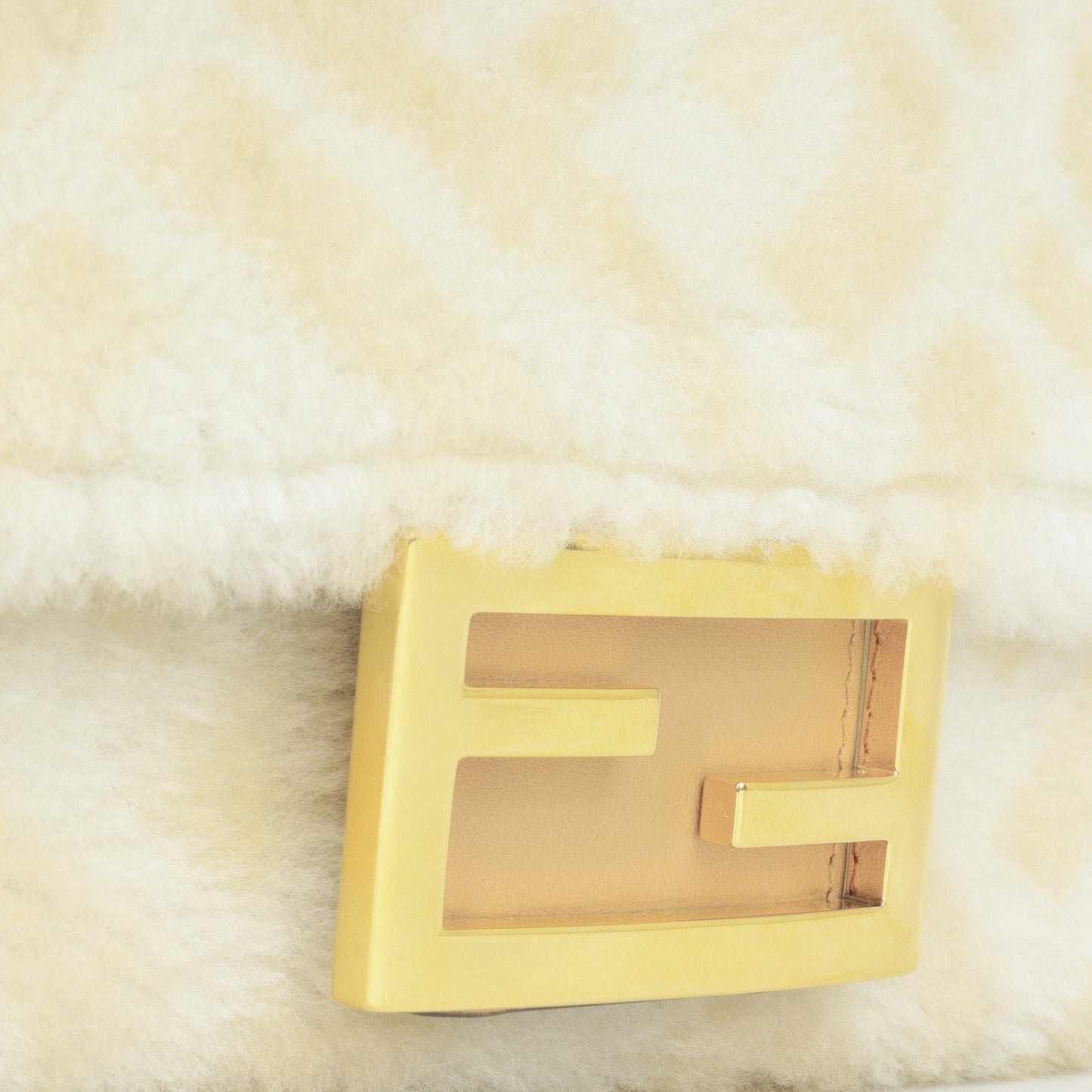 Baguette Chain Mini - Shearling