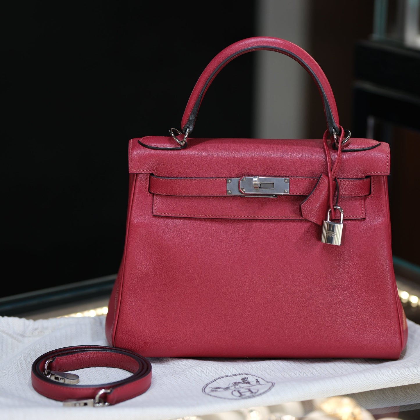 Hermes Kelly 28 Retourne Rubis Evergrain with Palladium Hardware