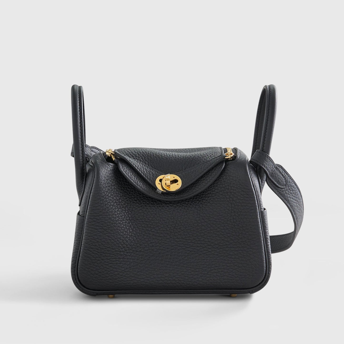 Hermès Lindy 20 Clemence Black Gold Hardware