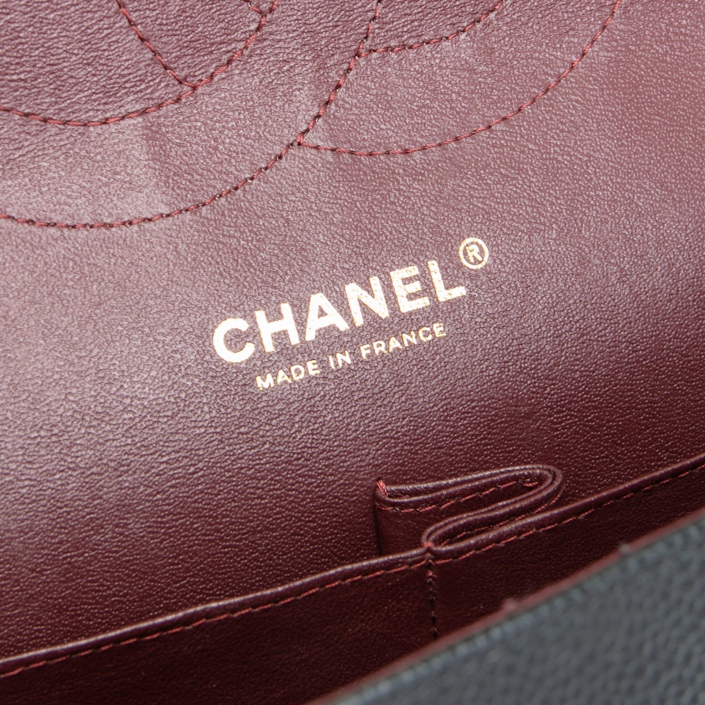 CHANEL Jumbo Double Flap -  Black