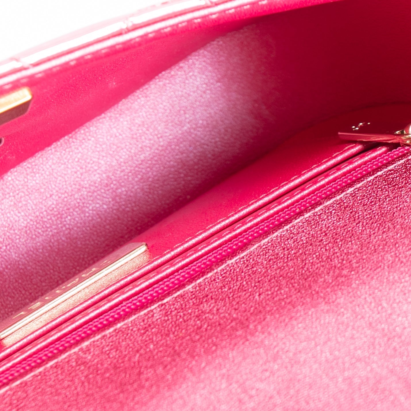 CHANEL Mini Hollywood Blvd Flap w/ Coin Purse - Metallic Pink