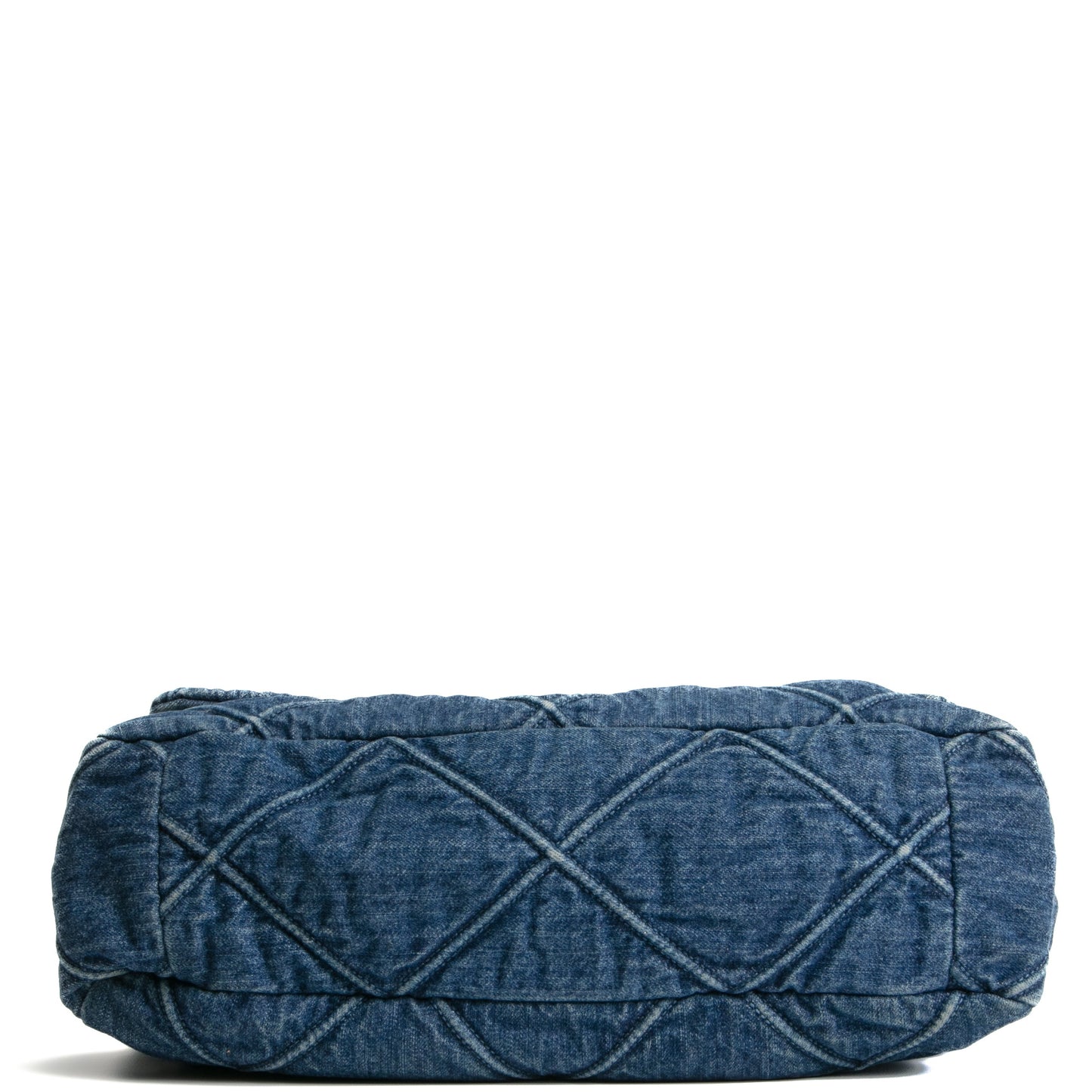 CHANEL 19 Denim Maxi Flap - Blue Jean