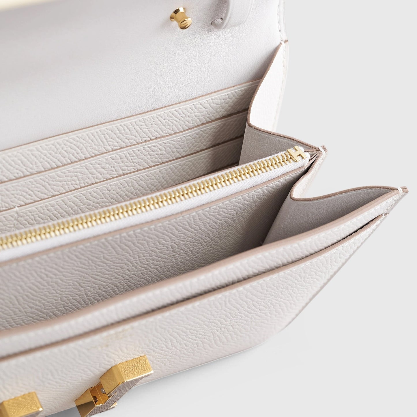 Hermès Constance Long To Go Wallet 20 Epsom, Lizard Gris Pale/Gris Tourterelle Gold Hardware