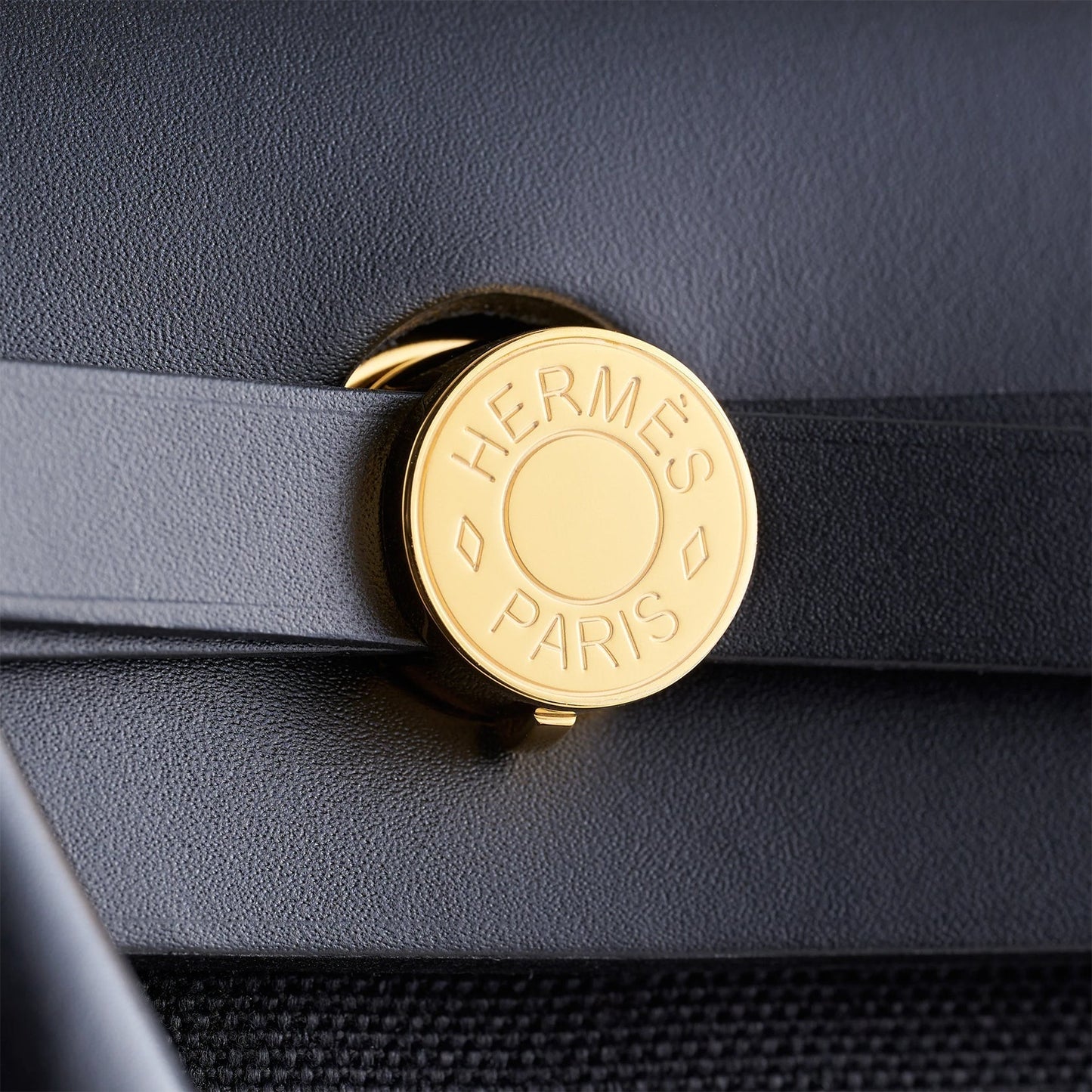 Hermès Herbag Zip 31 Black/Black Retourne Gold Hardware