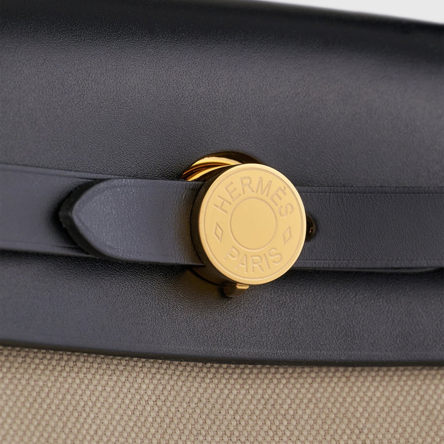 Hermès Herbag Zip 31 Toila Beton / Black Retourne Gold Hardware