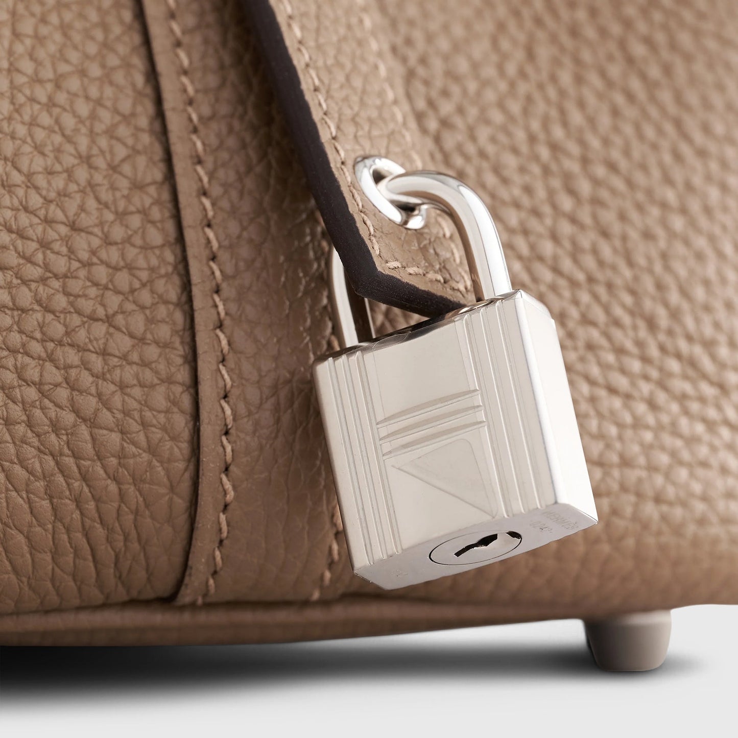 Hermès Picotin 18 Clemence Beige De Weimar Palladium Hardware