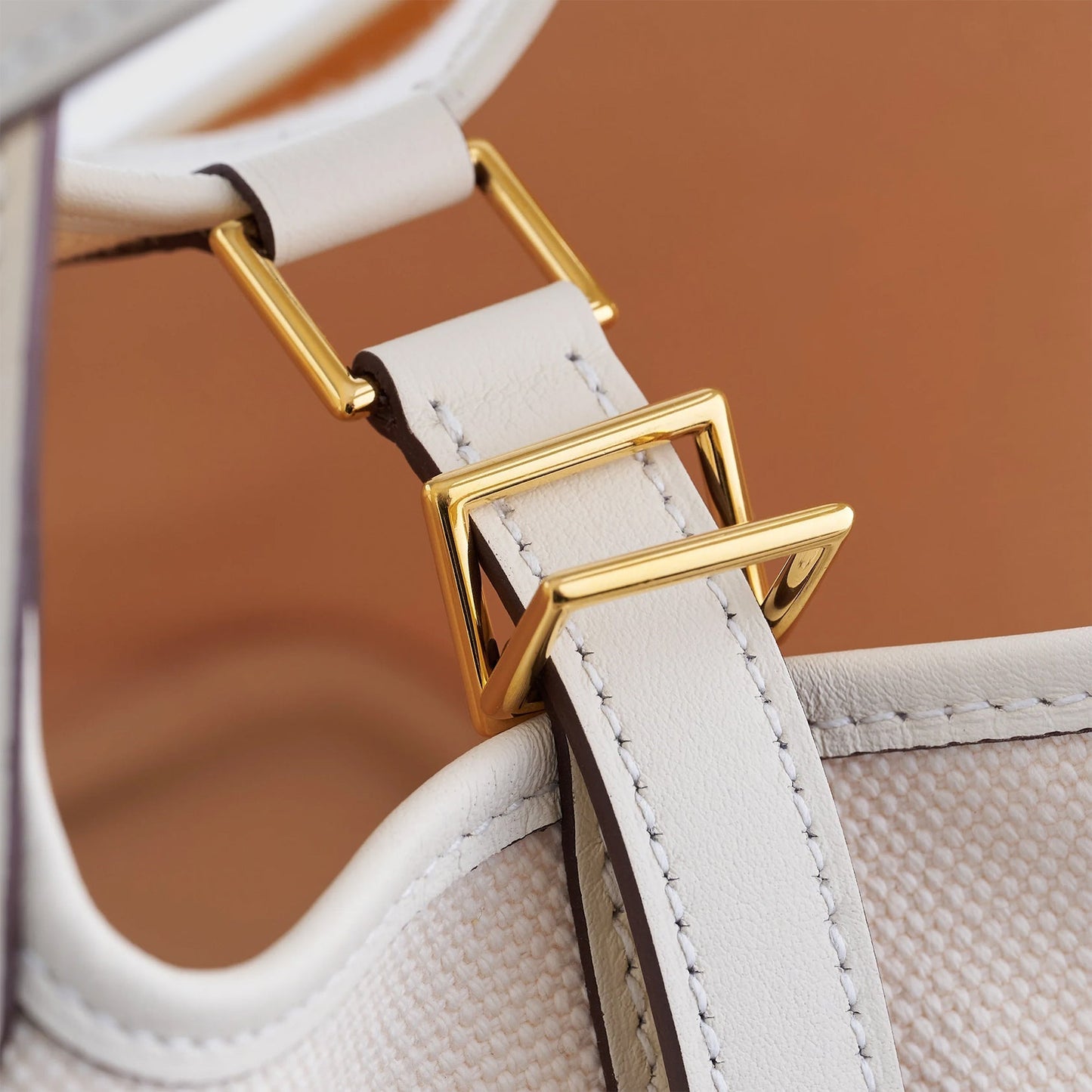 Hermès Picotin 18 Ecru/Nata Cargo Gold Hardware