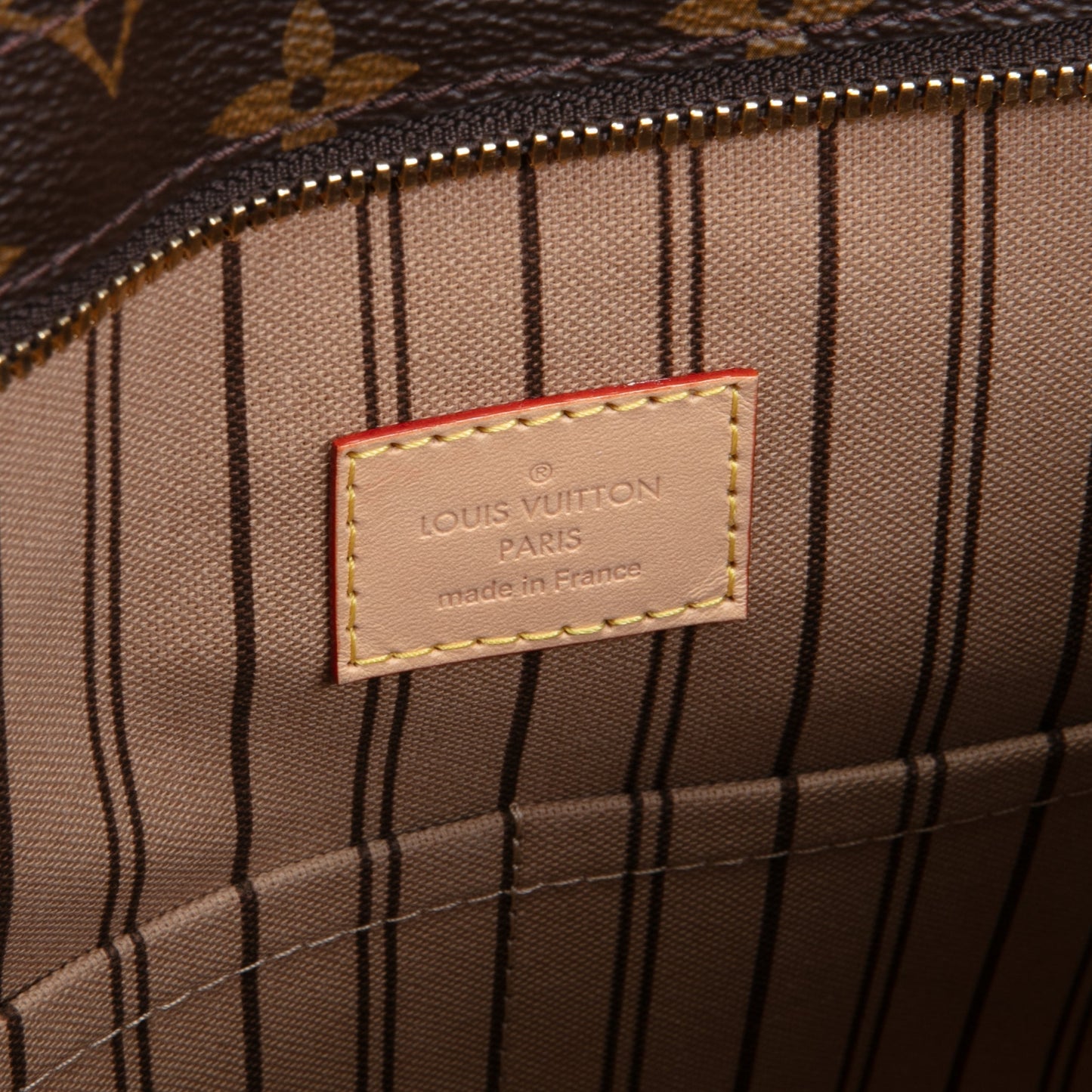 LOUIS VUITTON Mezzo Monogram