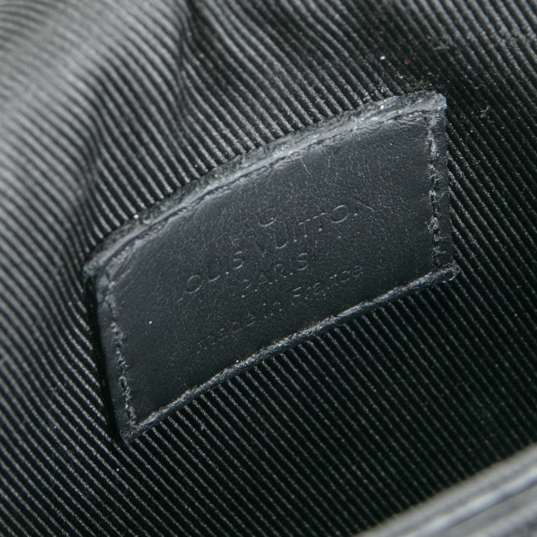LOUIS VUITTON S-Lock Vertical Wearable Wallet - Black