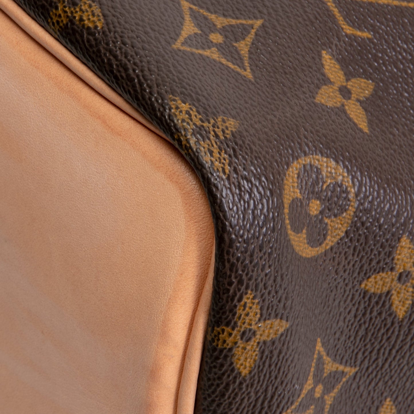 LOUIS VUITTON Monogram Noe Bucket Bag