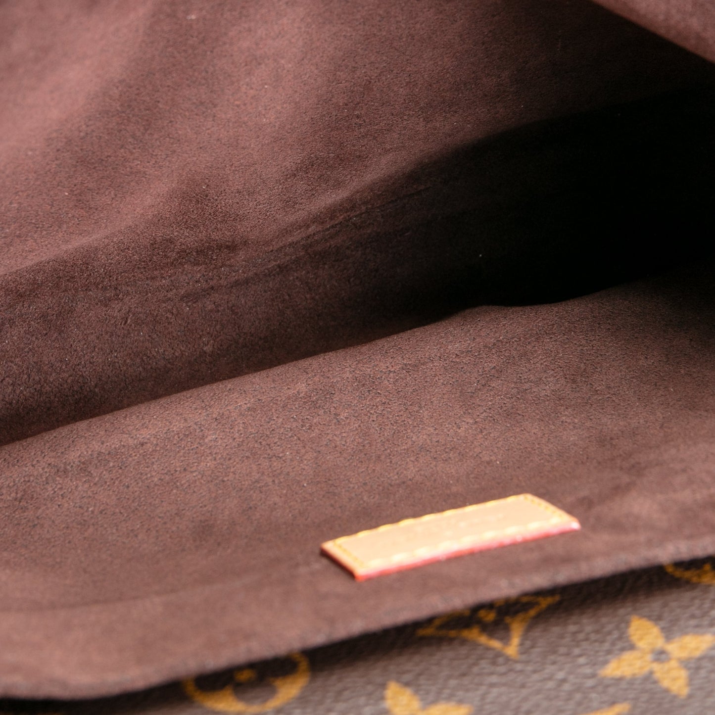 LOUIS VUITTON Pochette Metis Monogram