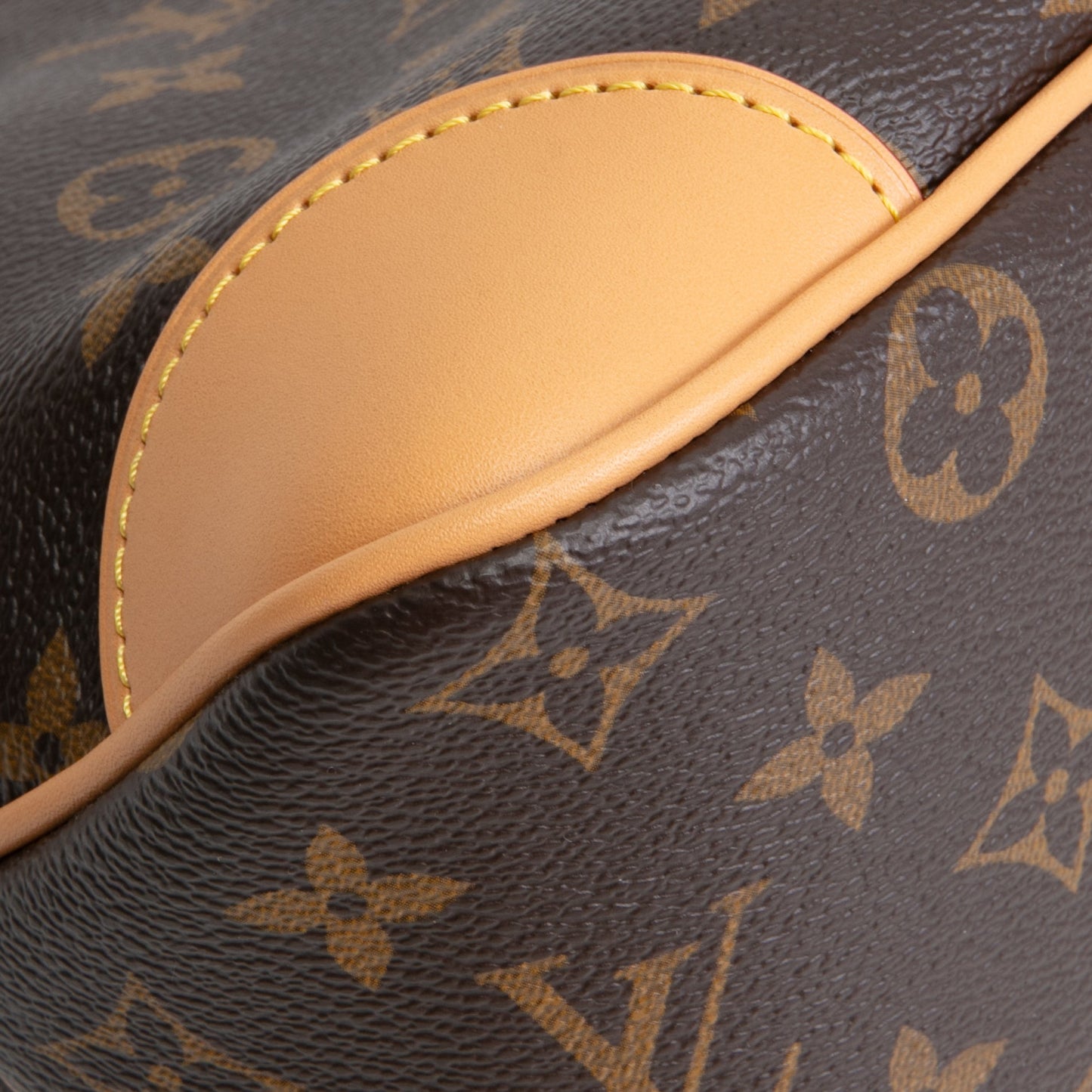 LOUIS VUITTON Boulogne PM Monogram