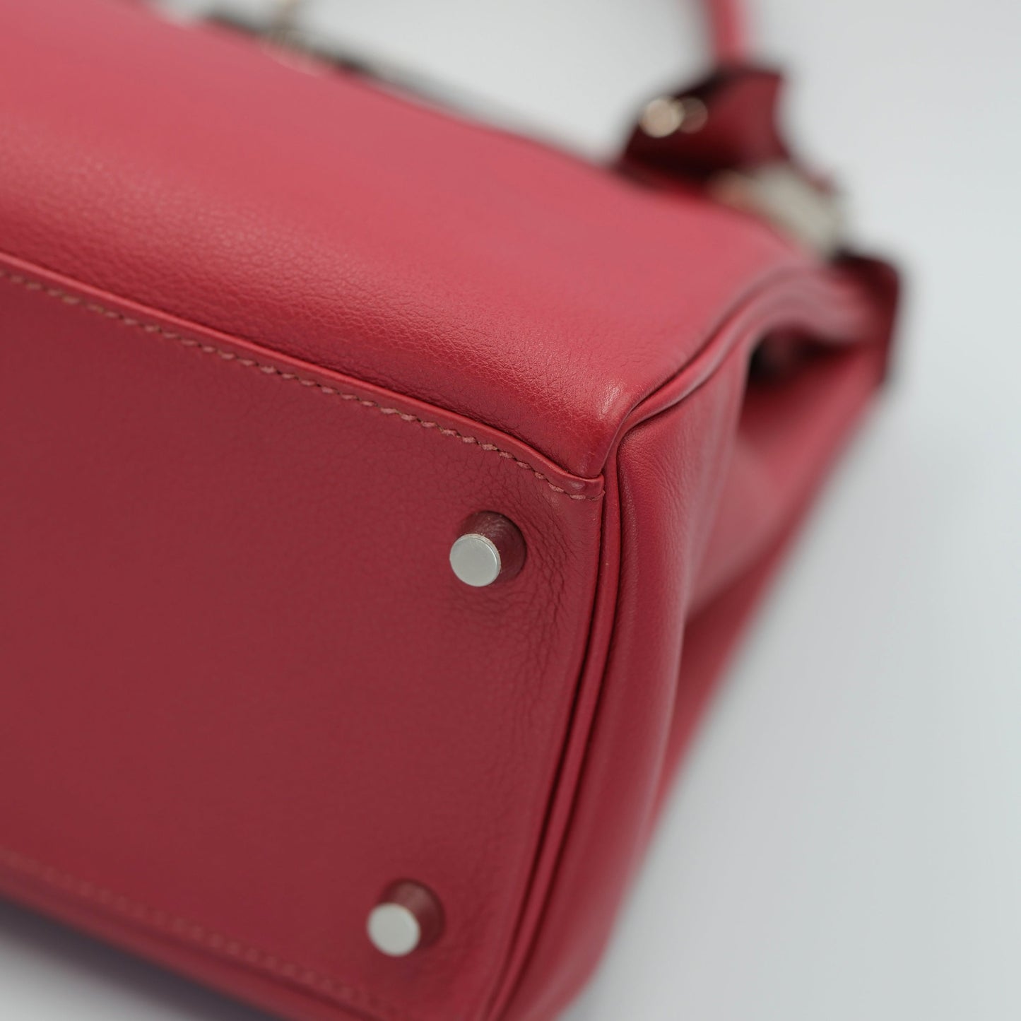 Hermes Kelly 28 Retourne Rubis Evergrain with Palladium Hardware